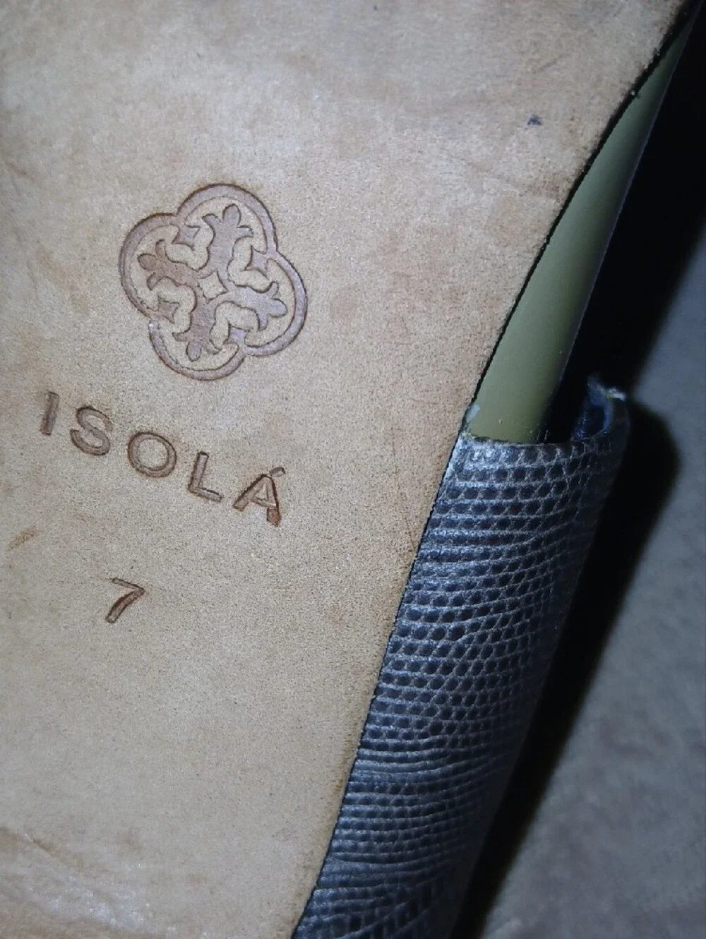 Womens Isola Olive Green Leather Pointed-Toe Heels with Croc Strap  Sz: 7